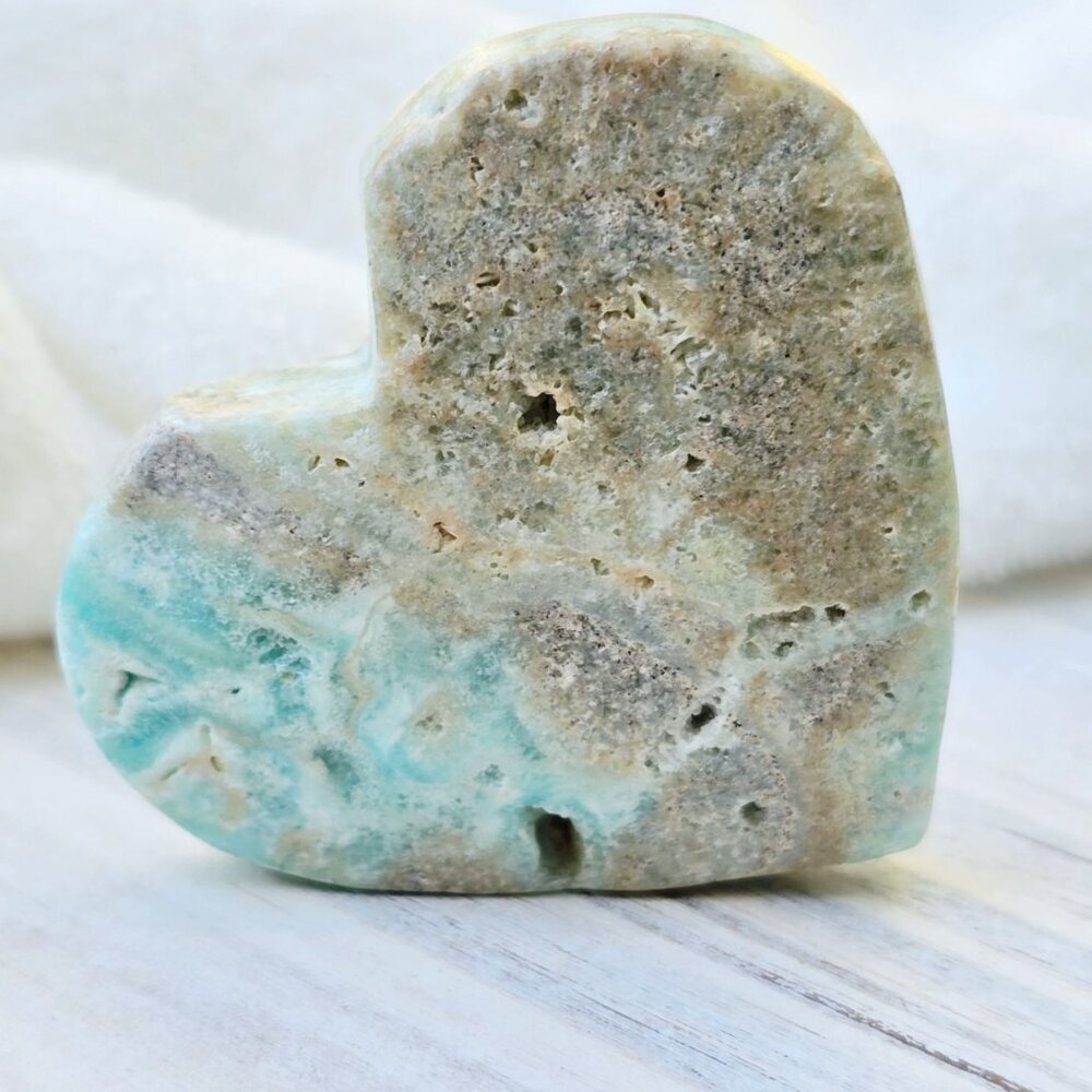 Hemimorphite ✦ Heart-Shaped Crystal ✦ 59g Blue-Green w/ Emotional Balance - Picture 3 of 15